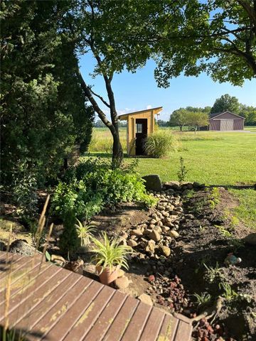 12284 Old Dayton Road, Brookville, OH 45309
