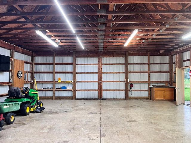 12284 Old Dayton Road, Brookville, OH 45309