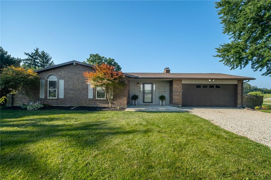 12284 Old Dayton Road, Brookville, OH 45309