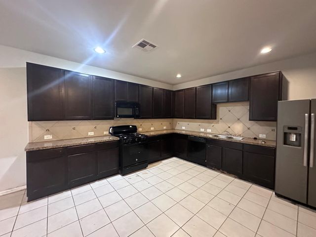 8218 Malago Point Drive, Cypress, TX 77433