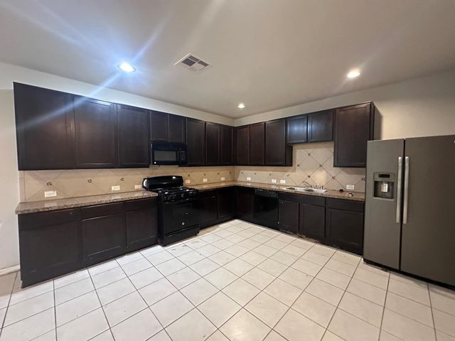 8218 Malago Point Drive, Cypress, TX 77433