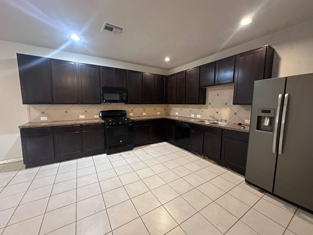 8218 Malago Point Drive, Cypress, TX 77433