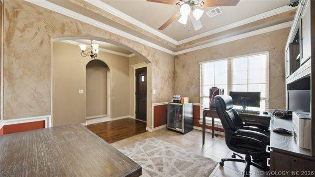 14338 S Hudson Avenue, Bixby, OK 74008