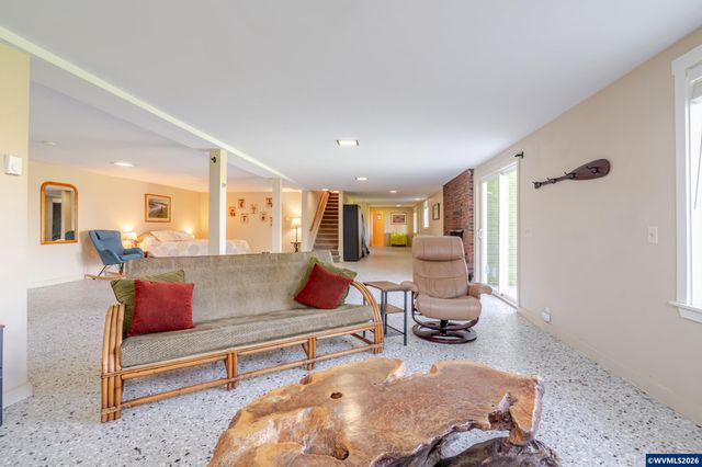 1047 Northview Ln NW, Albany, OR 97321