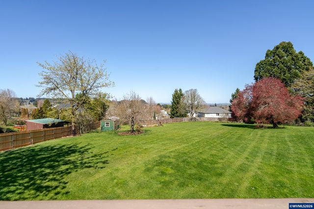 1047 Northview Ln NW, Albany, OR 97321