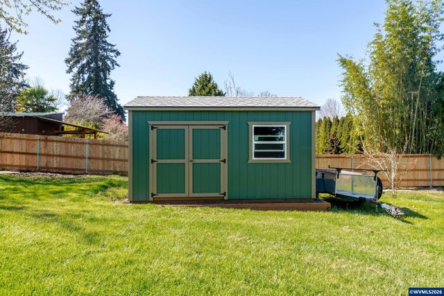 1047 Northview Ln NW, Albany, OR 97321