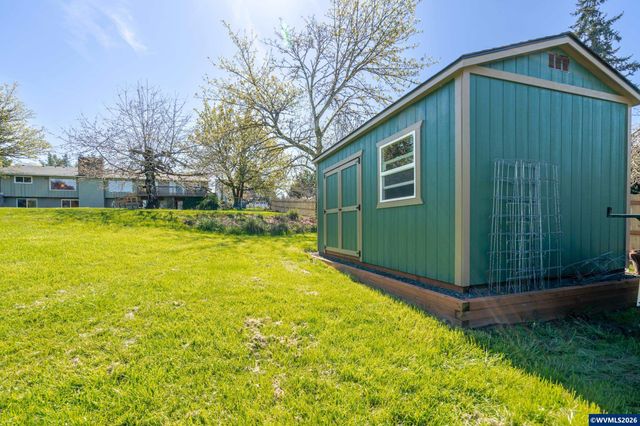 1047 Northview Ln NW, Albany, OR 97321