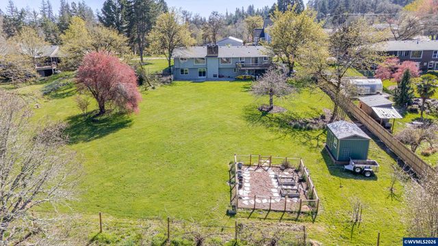 1047 Northview Ln NW, Albany, OR 97321