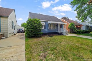 4155 Syracuse Street, Dearborn Heights, MI 48125