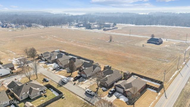 1506 W 11th Street, Grove, OK 74344