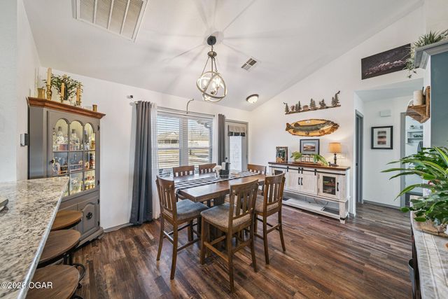 1506 W 11th Street, Grove, OK 74344