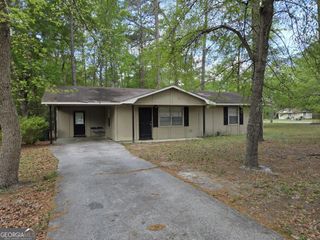 219 Surrey Road, Hinesville, GA 31313