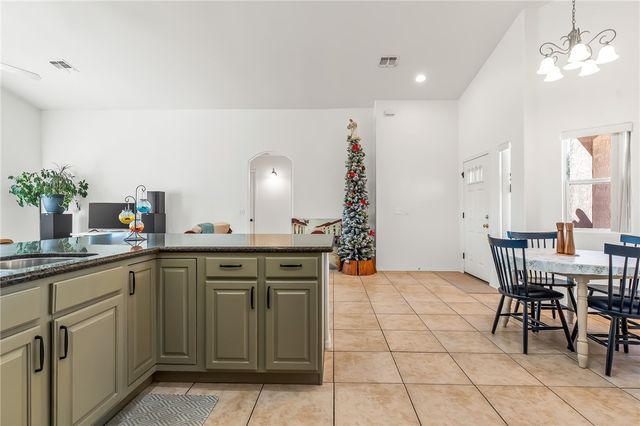 5590 S Wishing Well Drive, Fort Mohave, AZ 86426