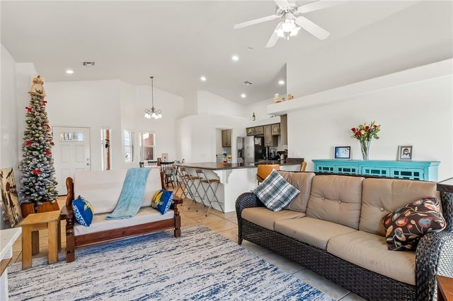 5590 S Wishing Well Drive, Fort Mohave, AZ 86426