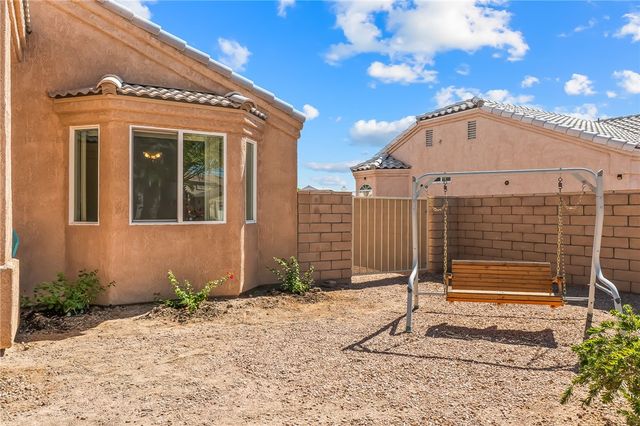 5590 S Wishing Well Drive, Fort Mohave, AZ 86426