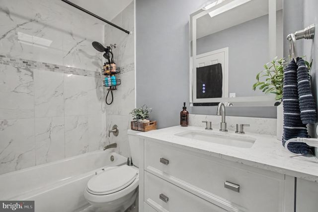 7511 DAUGHTRY DR, Fredericksburg, VA 22407