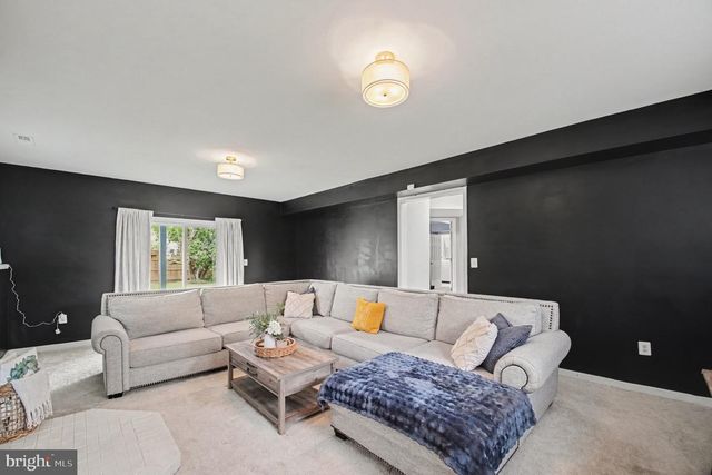 7511 DAUGHTRY DR, Fredericksburg, VA 22407