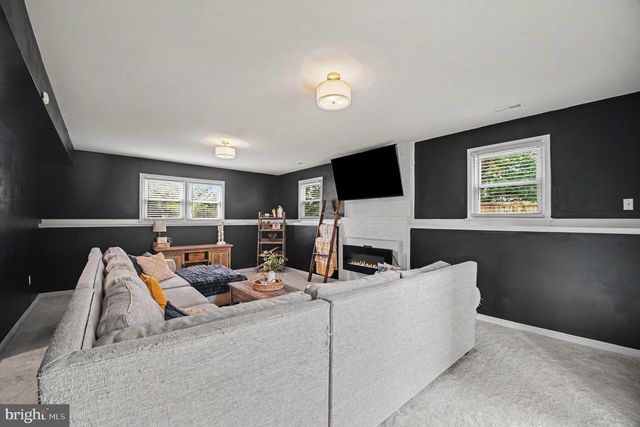 7511 DAUGHTRY DR, Fredericksburg, VA 22407
