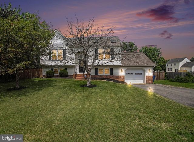 7511 DAUGHTRY DR, Fredericksburg, VA 22407