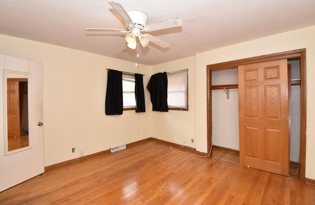 4935 N 88th STREET, Milwaukee, WI 53225