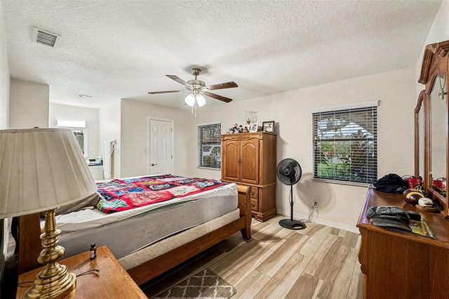 102 LAKE LENA BOULEVARD, Auburndale, FL 33823