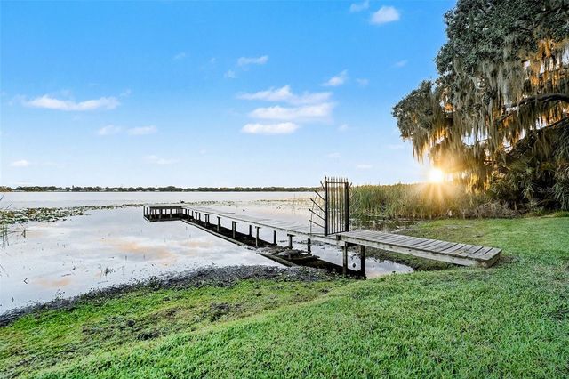 102 LAKE LENA BOULEVARD, Auburndale, FL 33823