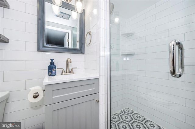 6015 KEYSER LN, Frederick, MD 21702