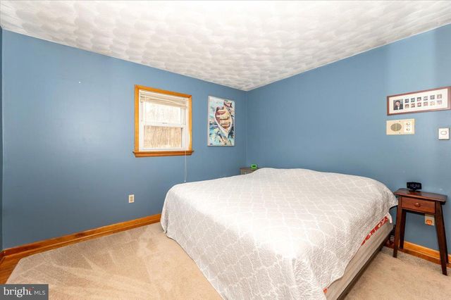 6015 KEYSER LN, Frederick, MD 21702