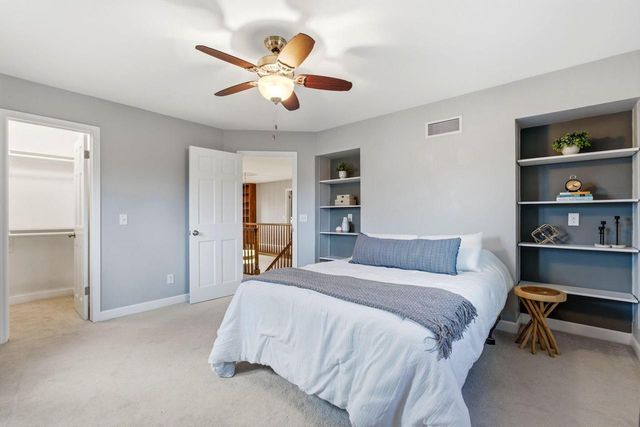 18760 Yorkshire LANE, Brookfield, WI 53045