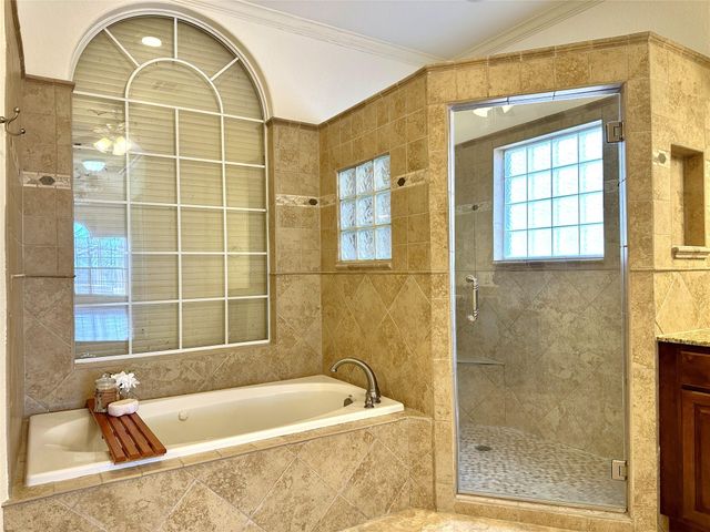 159 Moku Manu DR, Bastrop, TX 78602