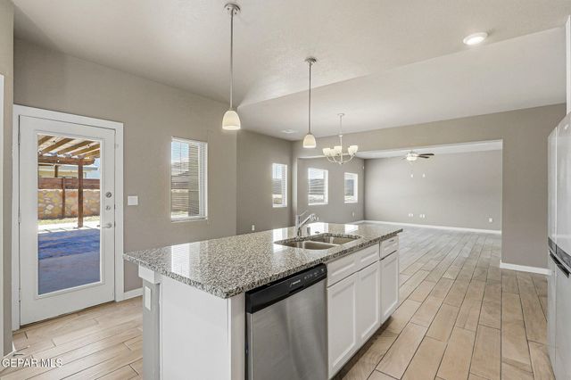 14724 TIERRA FORTALEZA Avenue, El Paso, TX 79938