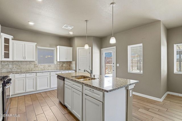 14724 TIERRA FORTALEZA Avenue, El Paso, TX 79938