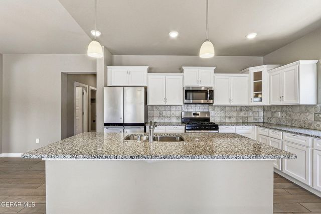 14724 TIERRA FORTALEZA Avenue, El Paso, TX 79938