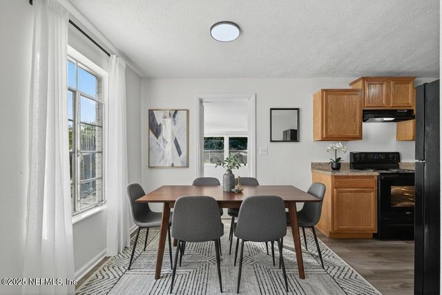 7825 TORY Place, Jacksonville, FL 32208