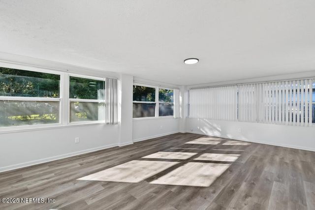 7825 TORY Place, Jacksonville, FL 32208