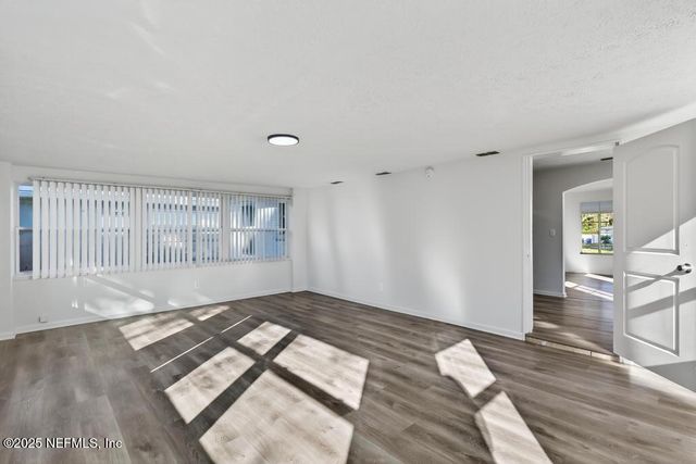 7825 TORY Place, Jacksonville, FL 32208