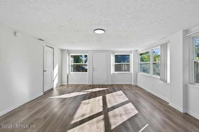 7825 TORY Place, Jacksonville, FL 32208