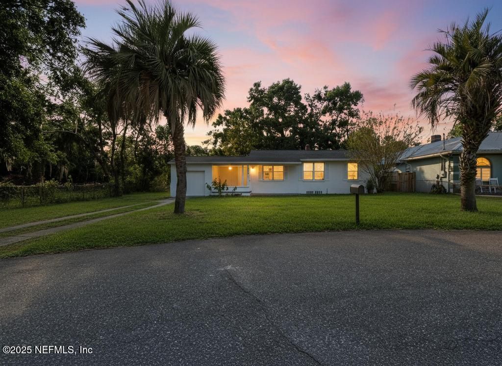 7825 TORY Place, Jacksonville, FL 32208