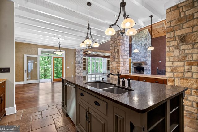 1154 Hunter Road, Cataula, GA 31804