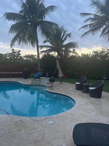 12520 Griffing Blvd, North Miami, FL 33161