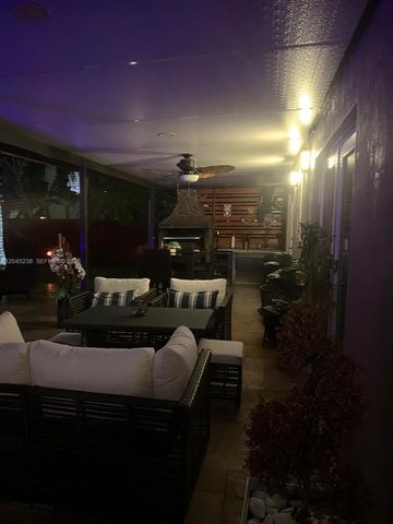 12520 Griffing Blvd, North Miami, FL 33161