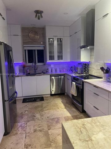 12520 Griffing Blvd, North Miami, FL 33161