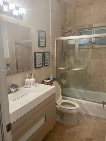12520 Griffing Blvd, North Miami, FL 33161