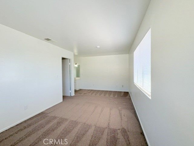 189 Linda Way 10, Upland, CA 91786