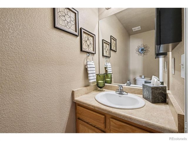 4204 Riley Drive, Longmont, CO 80503