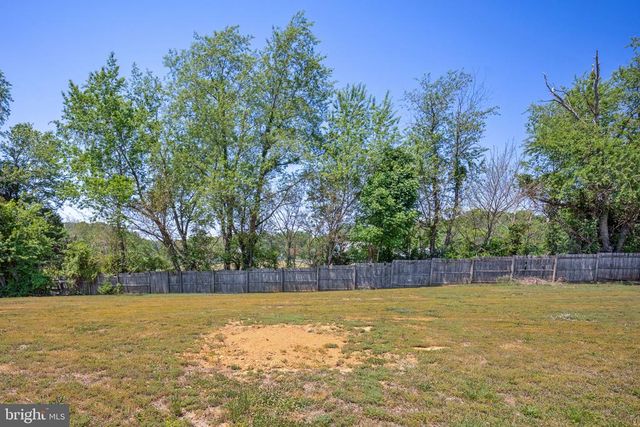 8128 BELMONT RD, Spotsylvania, VA 22551