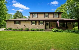 560 Coats Road, Orion Charter Township, MI 48362