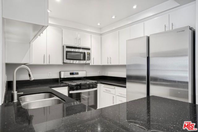 8601 Falmouth Avenue 316, Playa Del Rey (los Angeles), CA 90293