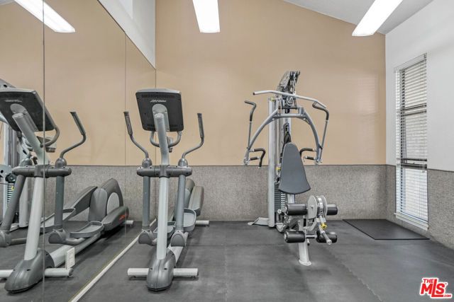 8601 Falmouth Avenue 316, Playa Del Rey (los Angeles), CA 90293