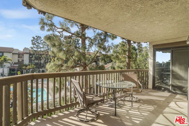 8601 Falmouth Avenue 316, Playa Del Rey (los Angeles), CA 90293